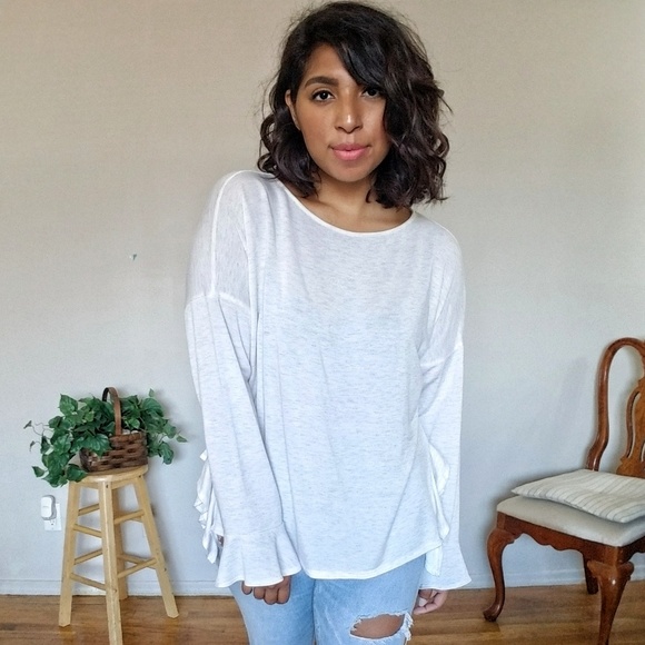 LITTLE DETAILS RELAXED CREAM TOP - Picture 3 of 7